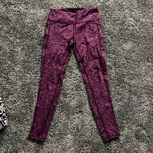Z by Zobha leggings with zipper pockets on the side
